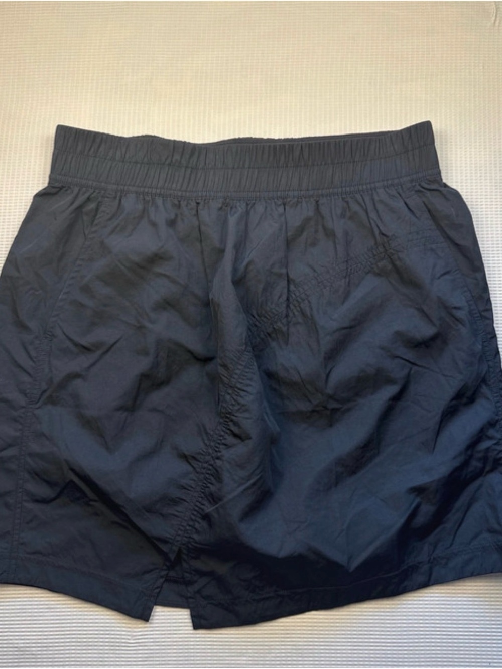 lululemon athletica Black Mini Skirt with Elastic Waist